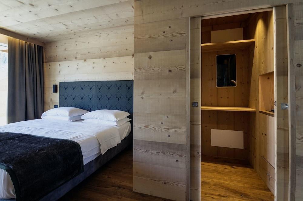 Dolomiti Lodge Alvera Cortina d'Ampezzo Exterior photo