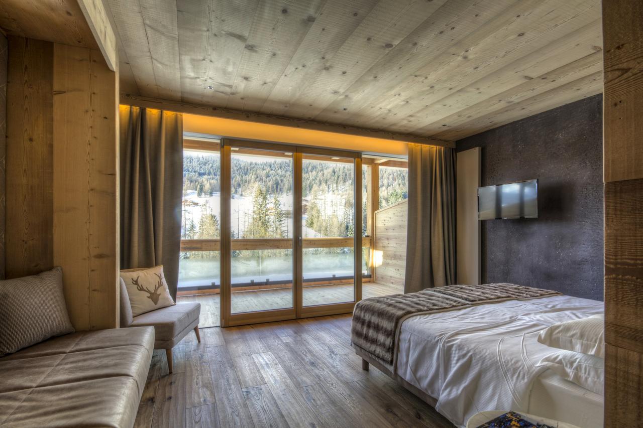 Dolomiti Lodge Alvera Cortina d'Ampezzo Exterior photo